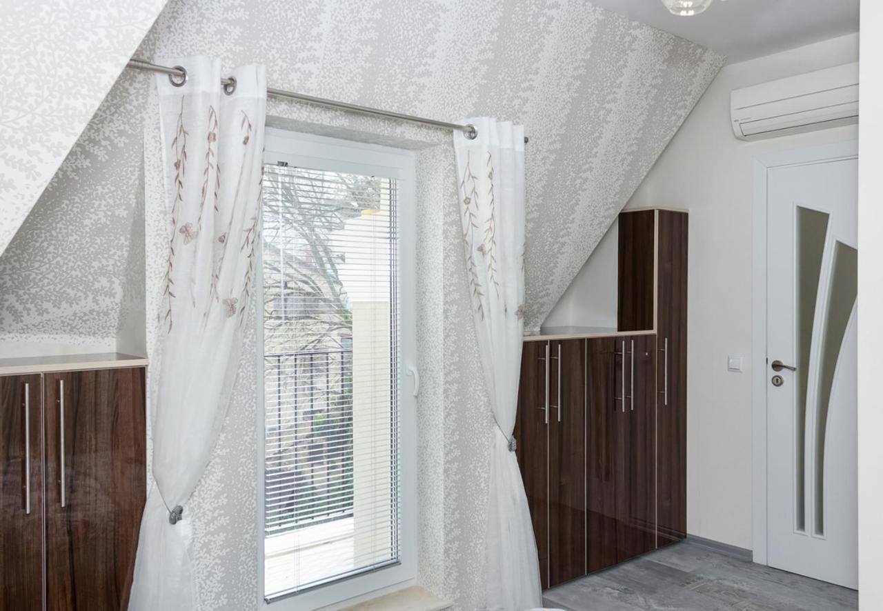 Acrylic & Pastel Apartments 바르나 외부 사진